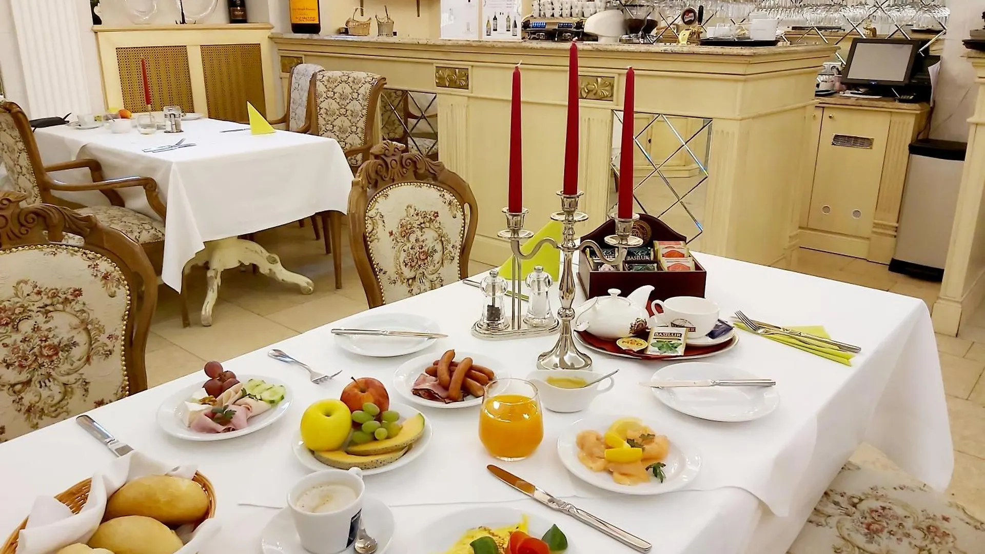 ****  Hotel Chateau Cihelny Karlovy Vary Czech Republic