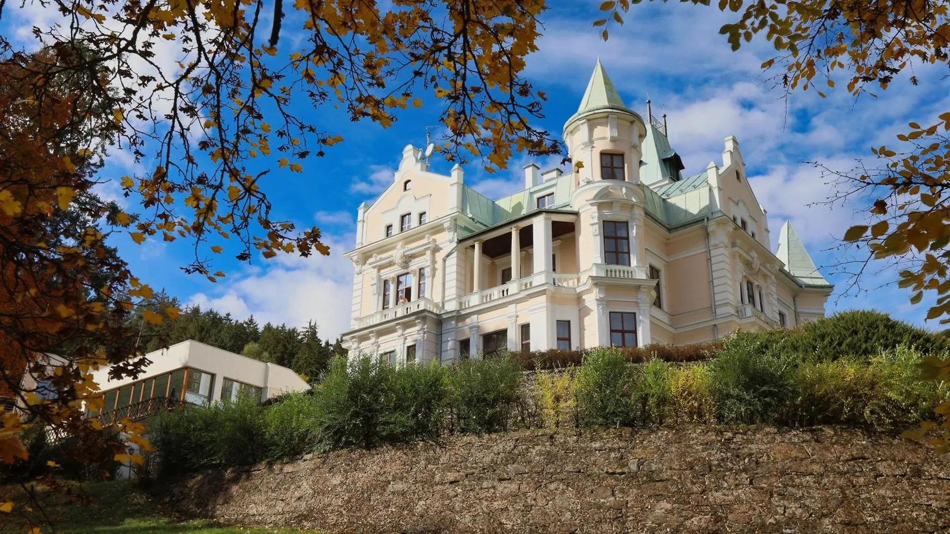 Hotel Chateau Cihelny Karlovy Vary 4*,  Czech Republic