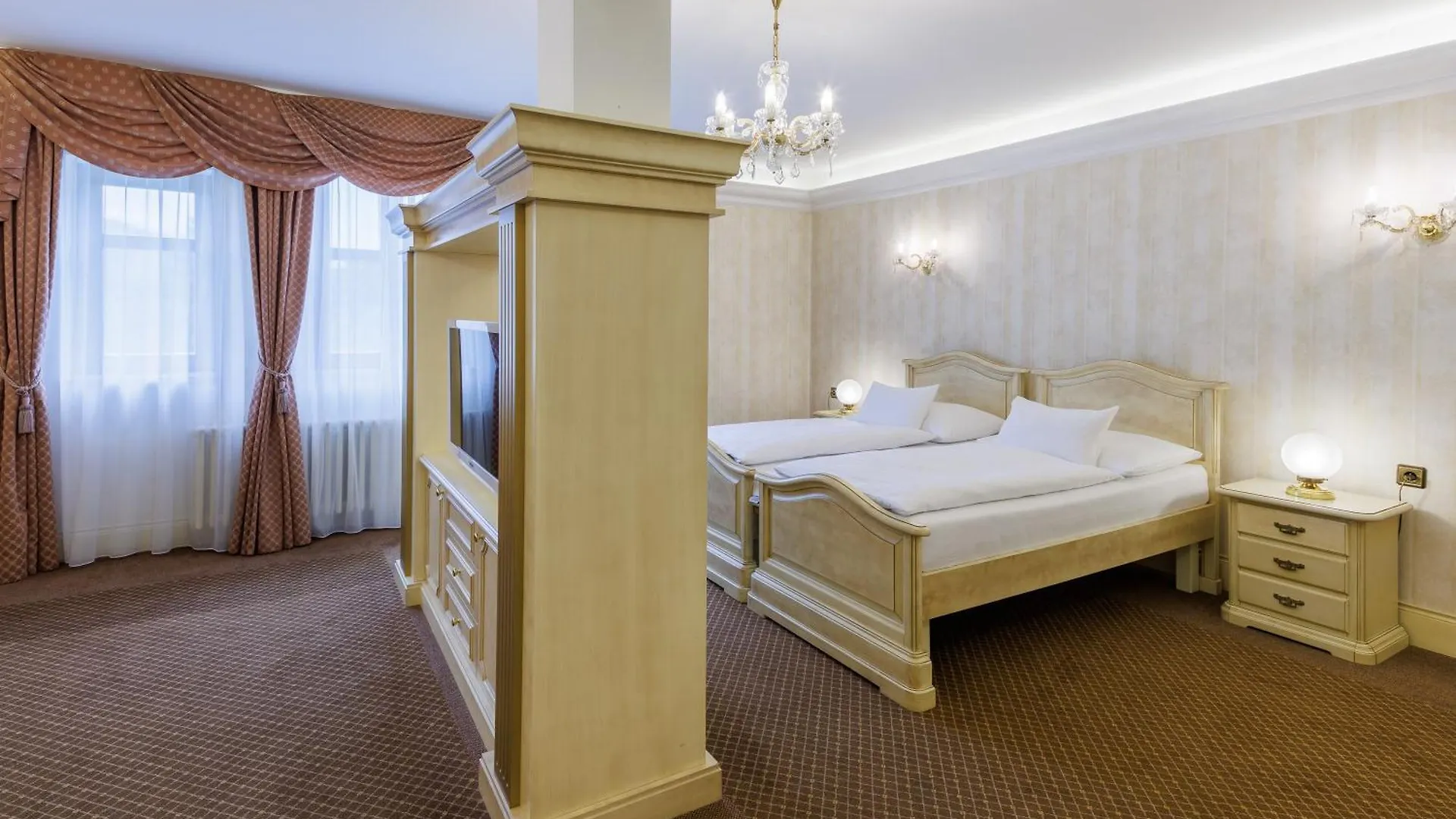 ****  Hotel Chateau Cihelny Karlovy Vary Czech Republic